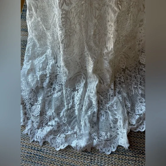 Made With Love Wedding Dress - Picture 4 of 10